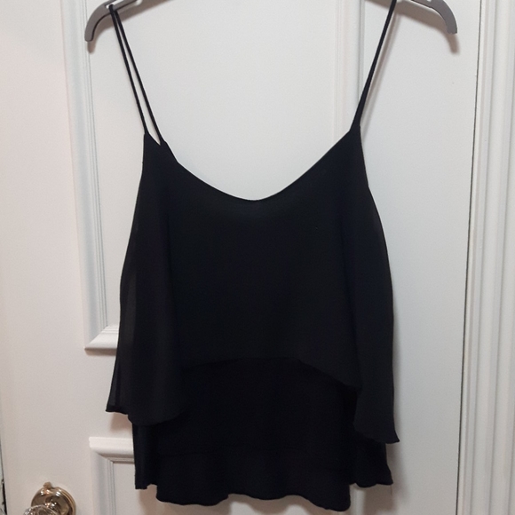 2 for 20! 🛍 black layered tank top